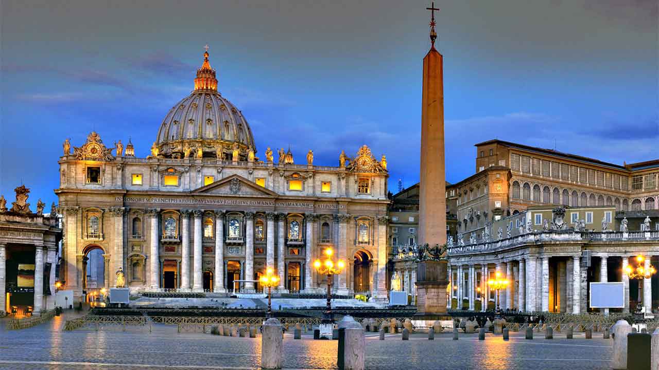 DAL VIVO @ Piazza San Pietro – Città del Vaticano